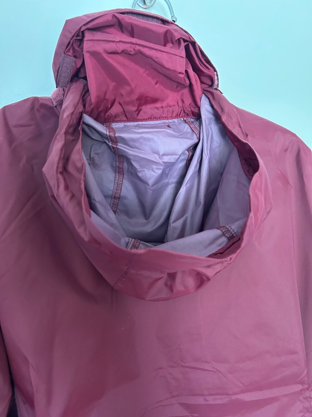 Columbia Packable Rain Jacket in Burgundy 2X - Picture 7 of 14